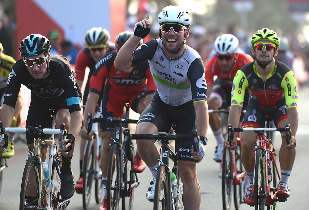Mark Cavendish (Dimension Data) wins stage 2 at 2016 Abu Dhabi Tour