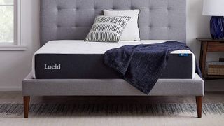 best mattress on Amazon: Lucid 10" Memory Foam mattress