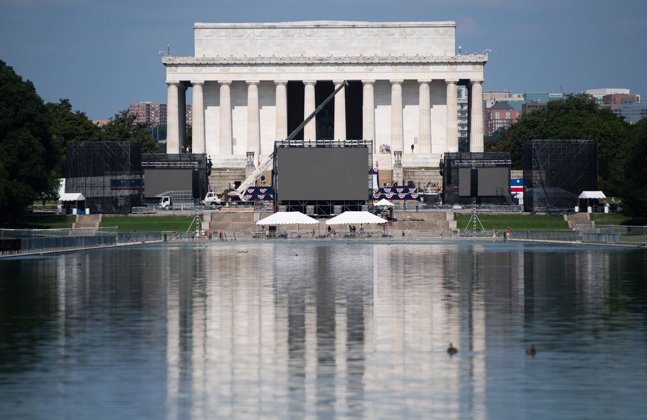 Washington, D.C. prepping for Trump&amp;#039;s July 4 event