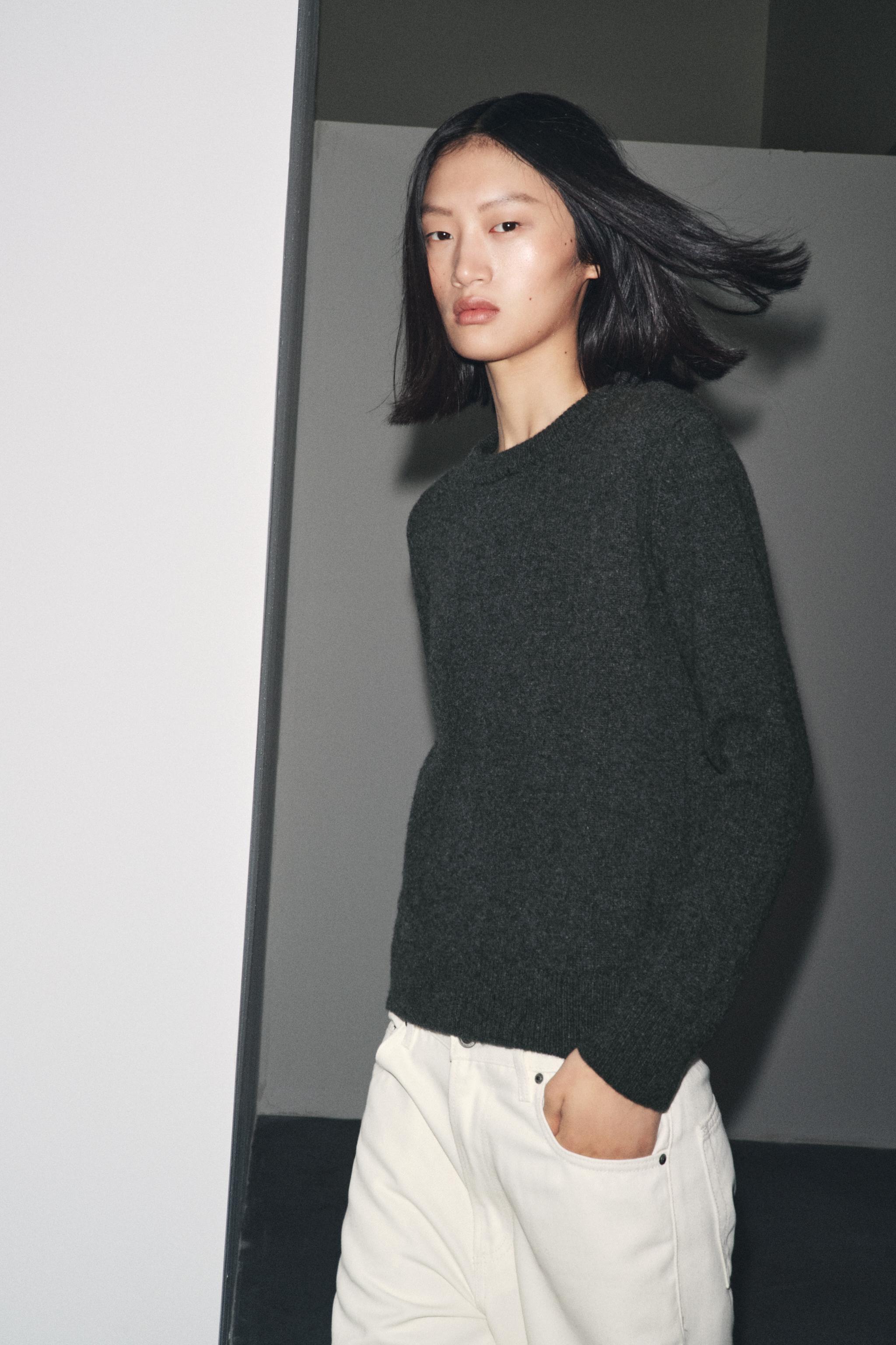 Basic Cashmere and Wool Sweater