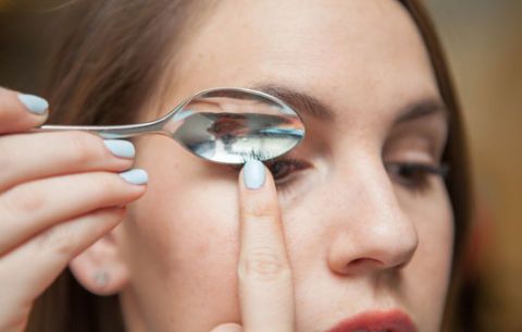 Spoon as a lash curler