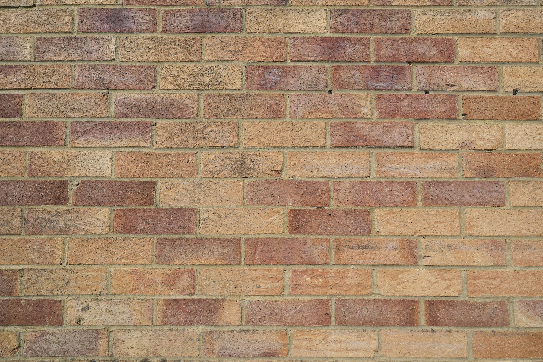 Brick wall shot at the wide focal length and maximum aperture of Sony FE 16-35mm F2.8 GM II lens to show any vignetting or barrel distortion