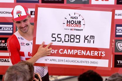 Victor Campenaerts Hour Record
