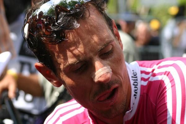 Andreas Kl&ouml;den recovering from his effort.