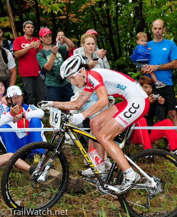 Maja Wloszcowska (Poland) rounding the uphill switchbacks with one lap to go.