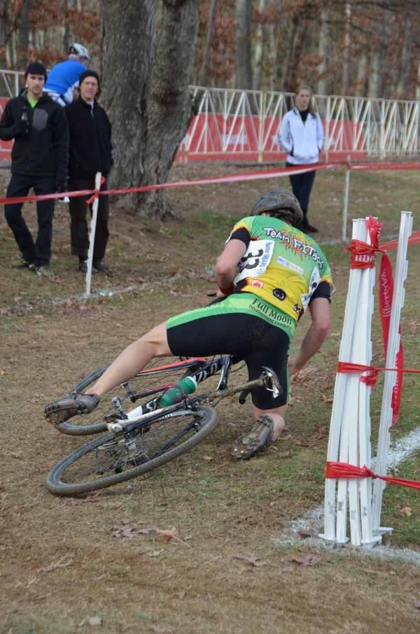 Lewis Garrney (FITaos) shows that not everyone was successful in riding the hill all the way to the top