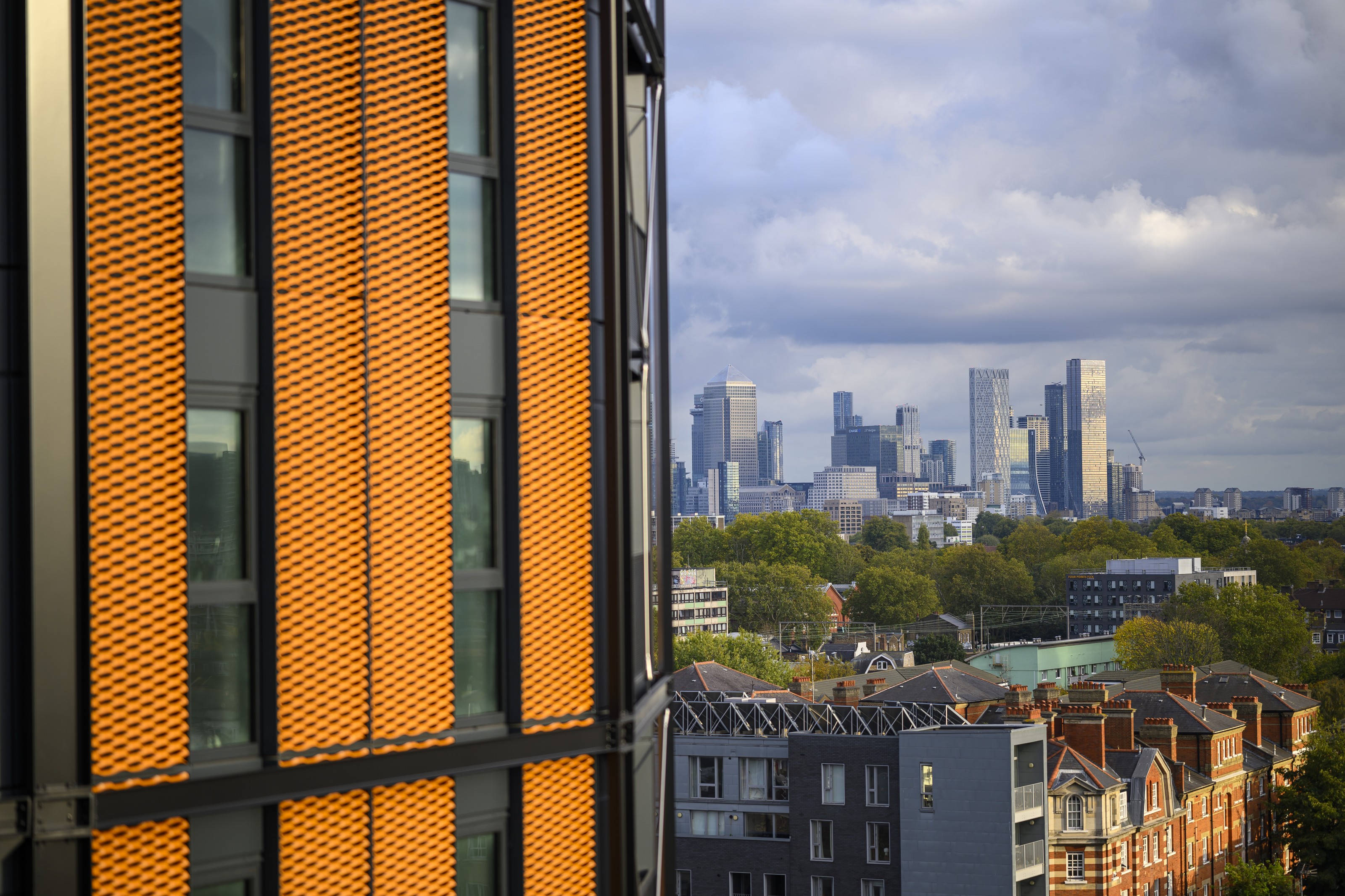 views of the Regent's View development in east london, round structure 