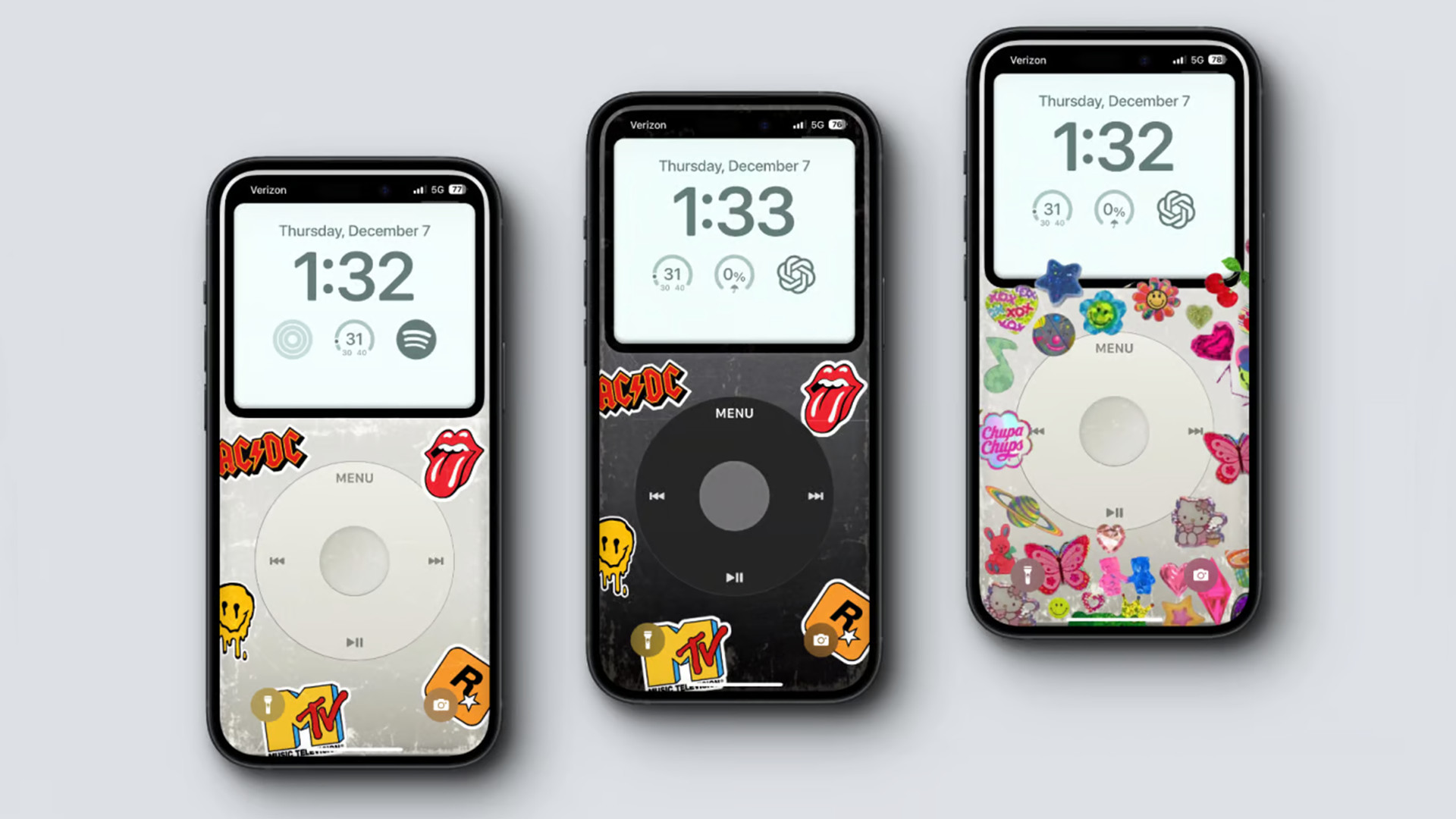 iPod на дисплее iPhone с царапинами и наклейками