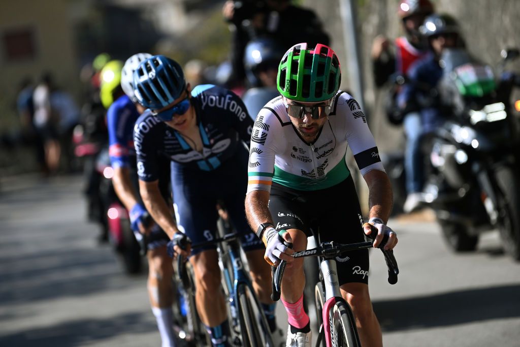 Remco Evenepoel (Soudal-Quick Step), Jan Tratnik (Jumbo-Visma) and Romain Bardet (dsm firmenich)