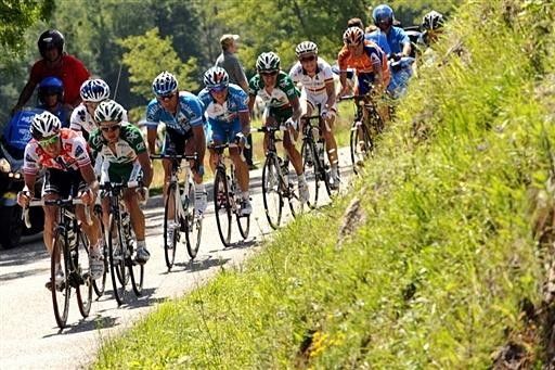 The group of 13 escaped after the first sprint of stage 11