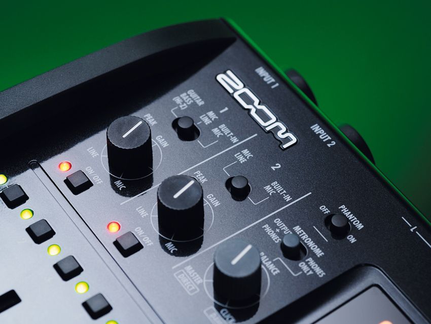 The R8 accepts a variety of inputs.