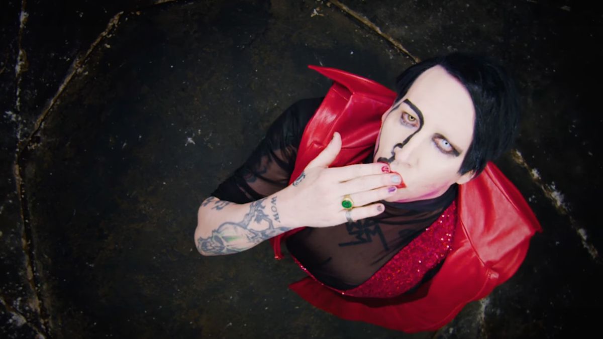 Marilyn Manson and Johnny Depp star in NSFW video for KILL4ME.