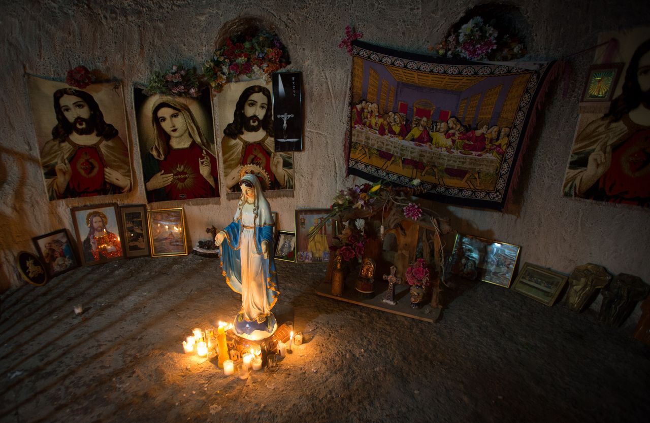 A makeshift shrine in Iraq. 