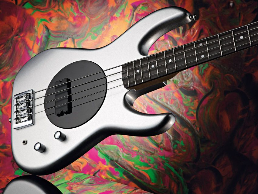 The Street Bass's design is simple and distinctive.