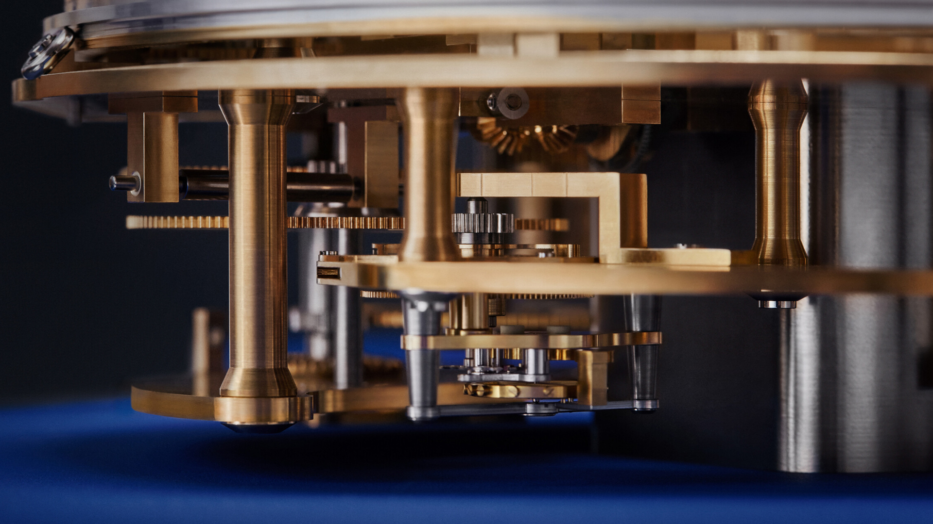 Louis Vuitton De Bethune Varius Project