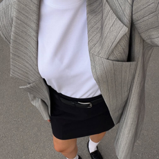 woman wearing fall loafer outfit idea 2025