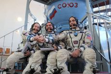 Expedition 35 Crew Hand Clasp