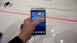 Huawei Ascend Mate 2 4G, Huawei, Phablets, CES 2014, Hands-on Reviews