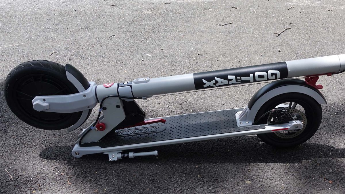 GoTrax XR Ultra electric scooter review Tom