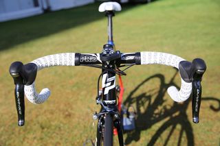 FDJ is running PRO bars and stems