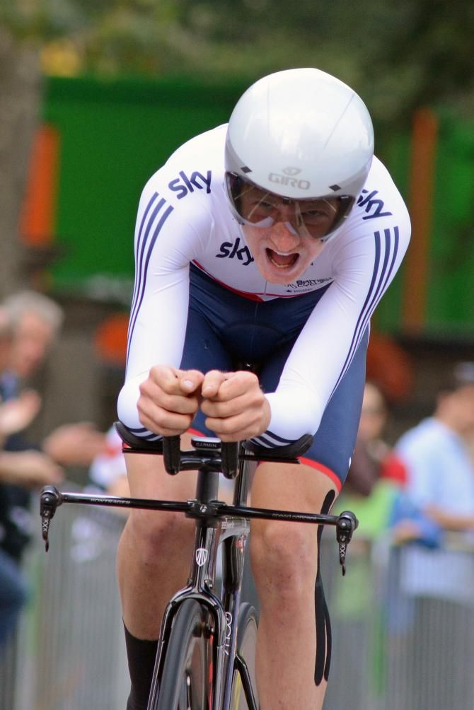 Tao Geoghegan Hart time trials at the Tour of Britain
