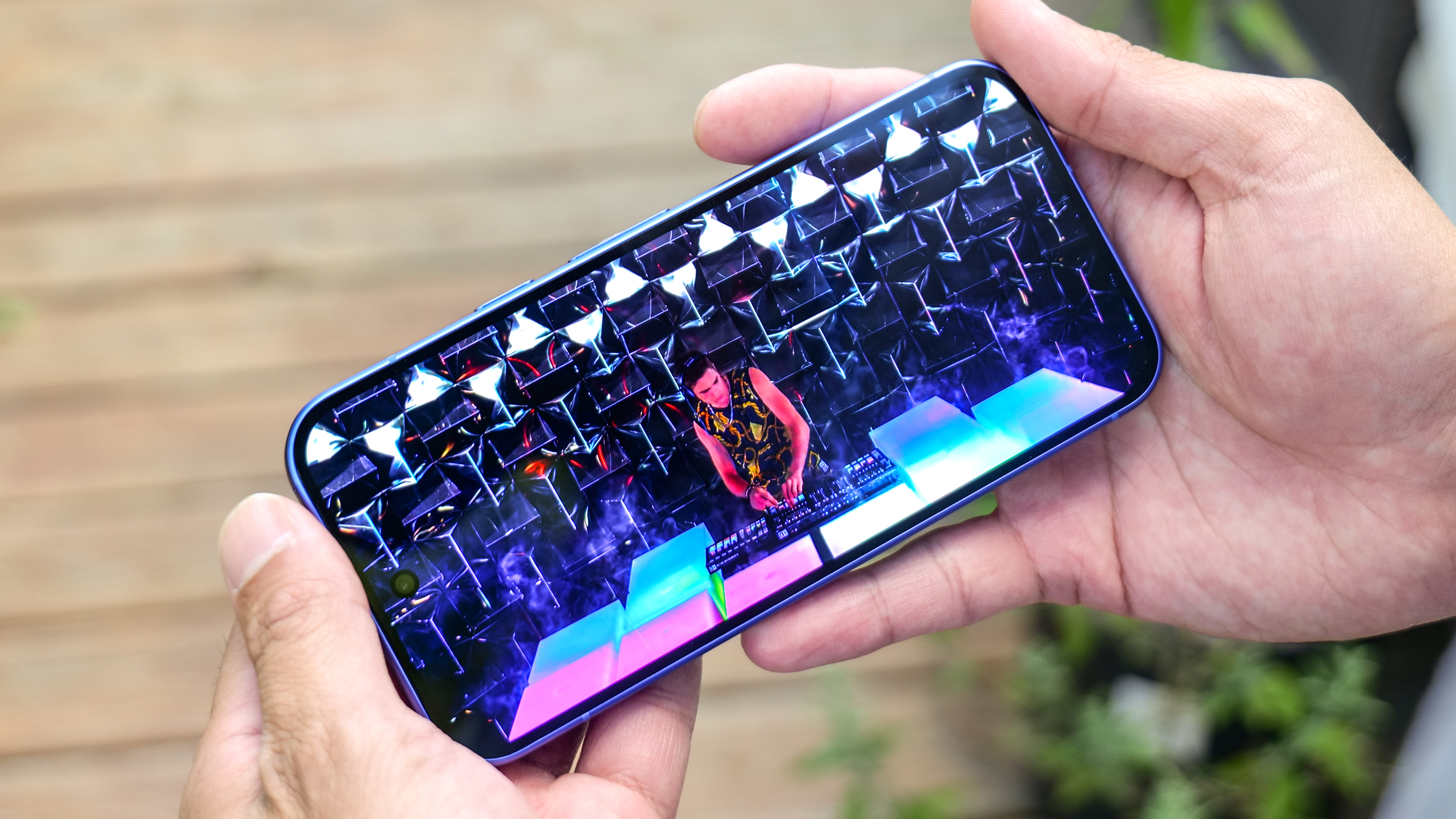 Google Pixel 10 playing 4K HDR video.