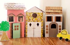22 incredible kids toys you can make from cardboard boxes