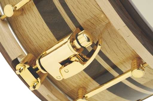 The elegant hoops are made from rock mapleand pau ferro - you can see the tips of the gold tension rods peeking through