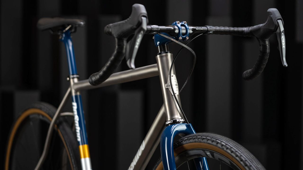 Enve Builders Roundup 2022 - Desalvo Titanium Gravel Bike