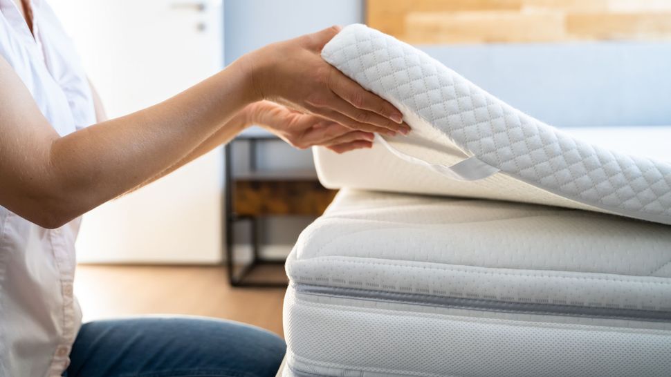 This is why your mattress dips in the middle — and how to tell if it's ...