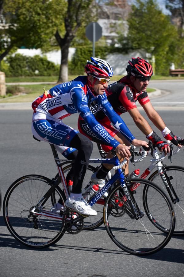 Hincapie chats with John Lelangue on the training ride.