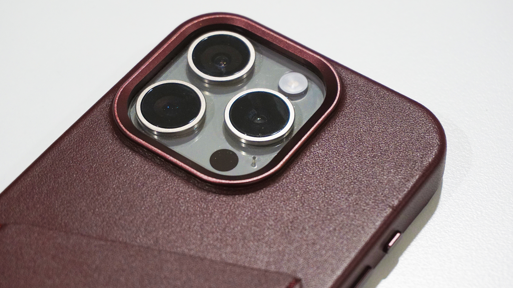 The 4 best iPhone camera lens protectors on