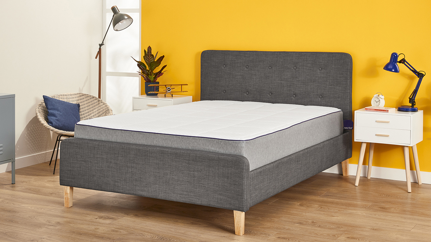 rate eclipse delux 14 medium memory foam mattress