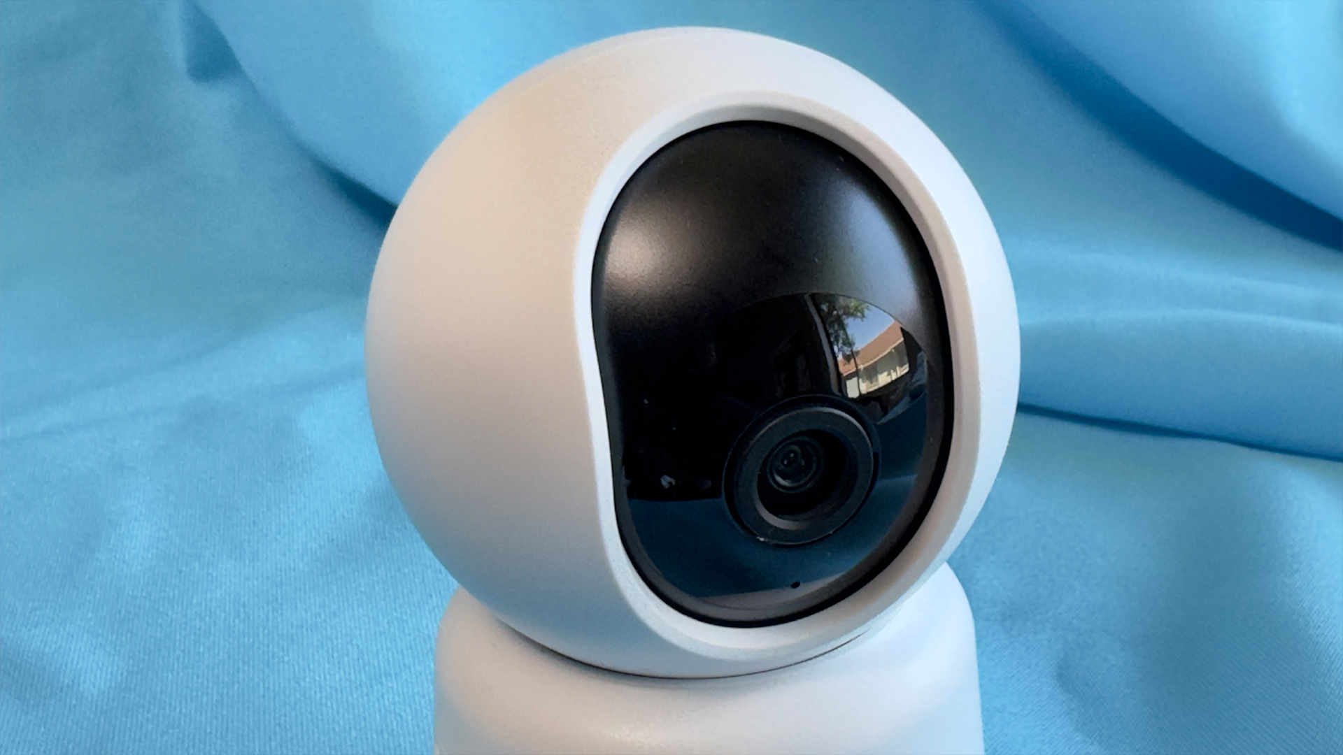 Aqara 2K Indoor Security Camera E1