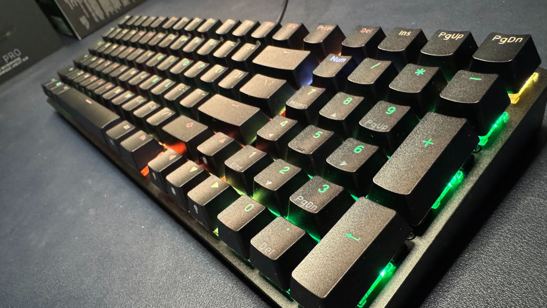 Glorious GMMK Eternal
