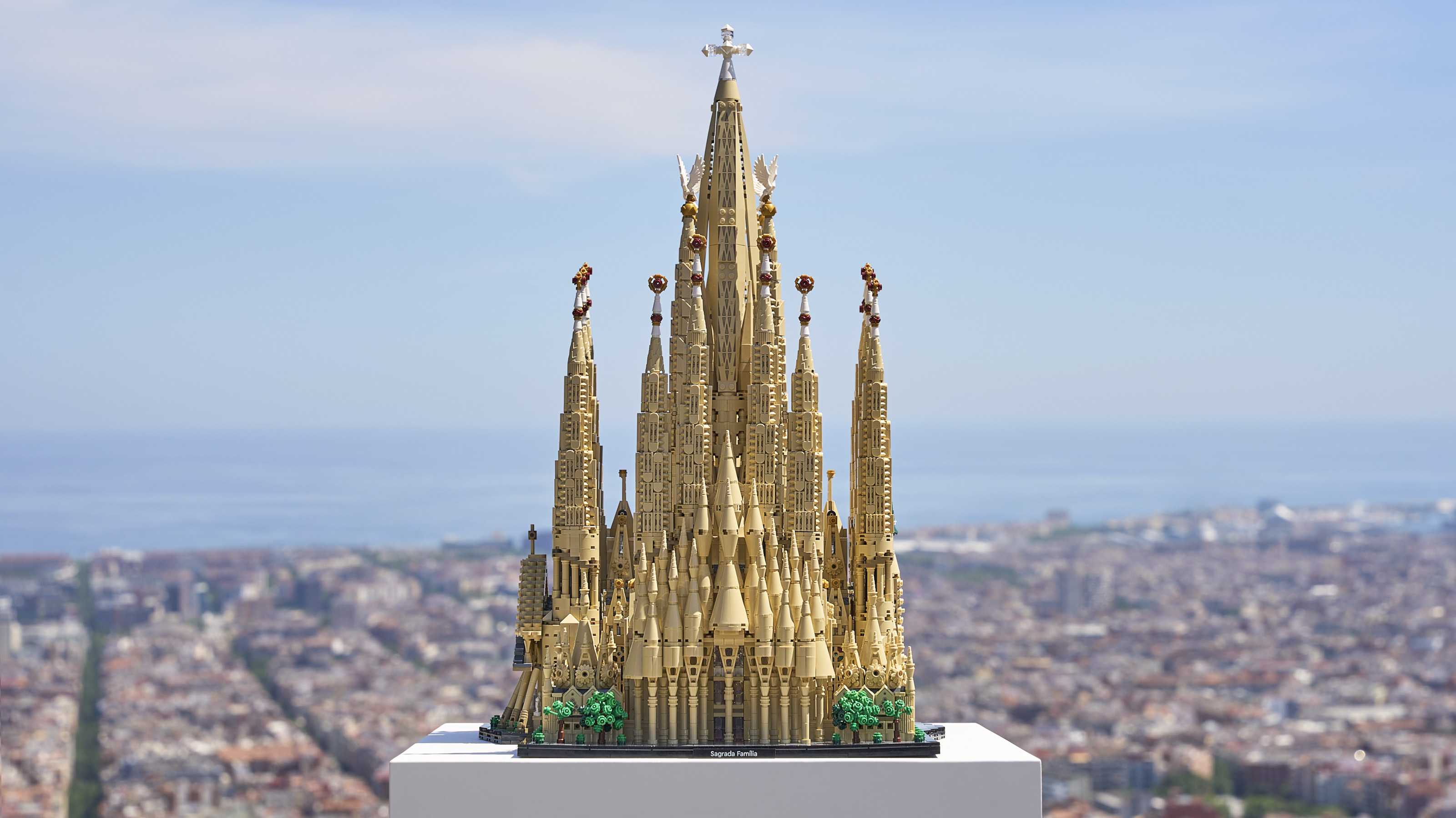 Lego Architecture Sagrada Fam&iacute;lia