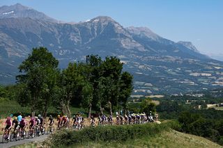 Tour de France stage 19 LIVE: Martinez, Carapaz, Paret-Peintre and Yates among those in large break on Alpe d'Huez day