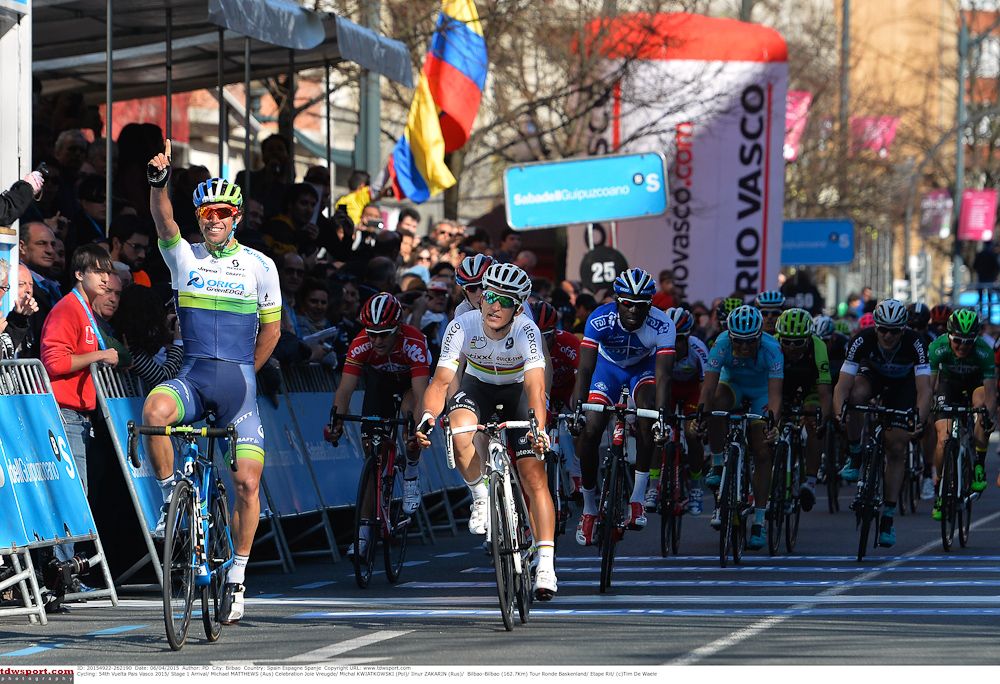 Michael Matthews (orica-GreenEdge) wins the Pais Vasco opener.