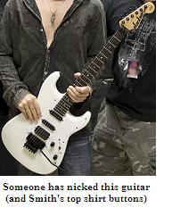 http://cdn.mos.musicradar.com/images/legacy/totalguitar/guitar_pic.jpg