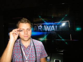 AR Walker brings augmented reality to glasses