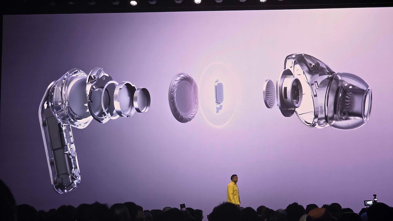 New Galaxy Buds 4 features as seen on stage at Galaxy Unpacked 2026