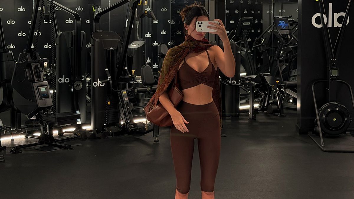 Women in Paris, New York, and London Will Only Be Wearing These Specific Legging Trends in 2026