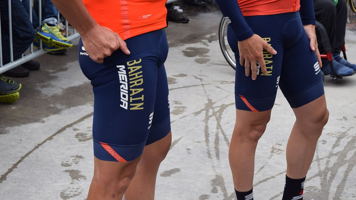 Spanish riders have a reputation for overdressing in warm weather and the Izaguirre brothers opted for the fleece lined Sportful Fiandre shorts for a wet but warm stage of the race