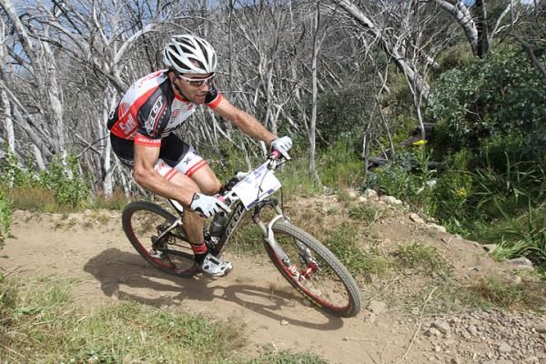 Andy Blair in second in the elite men's race