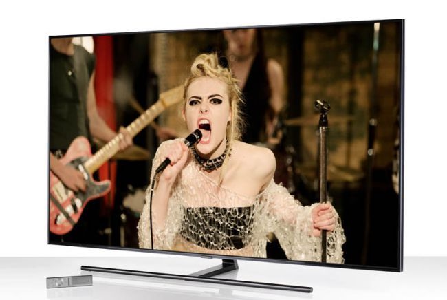 Samsung QE65Q9FN: Samsung is focused on improving the viewing angles of this 2018 set for the new model