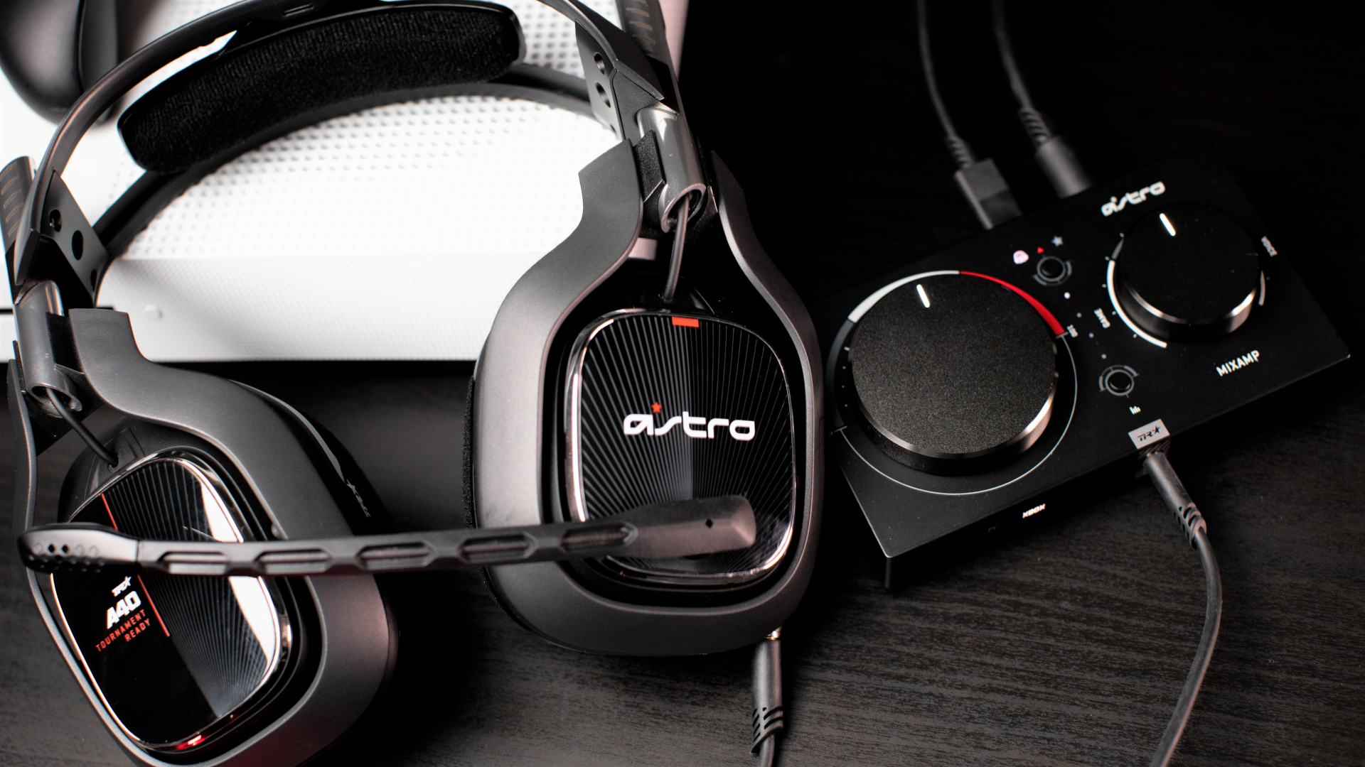 can you use astro a40 xbox one on ps4