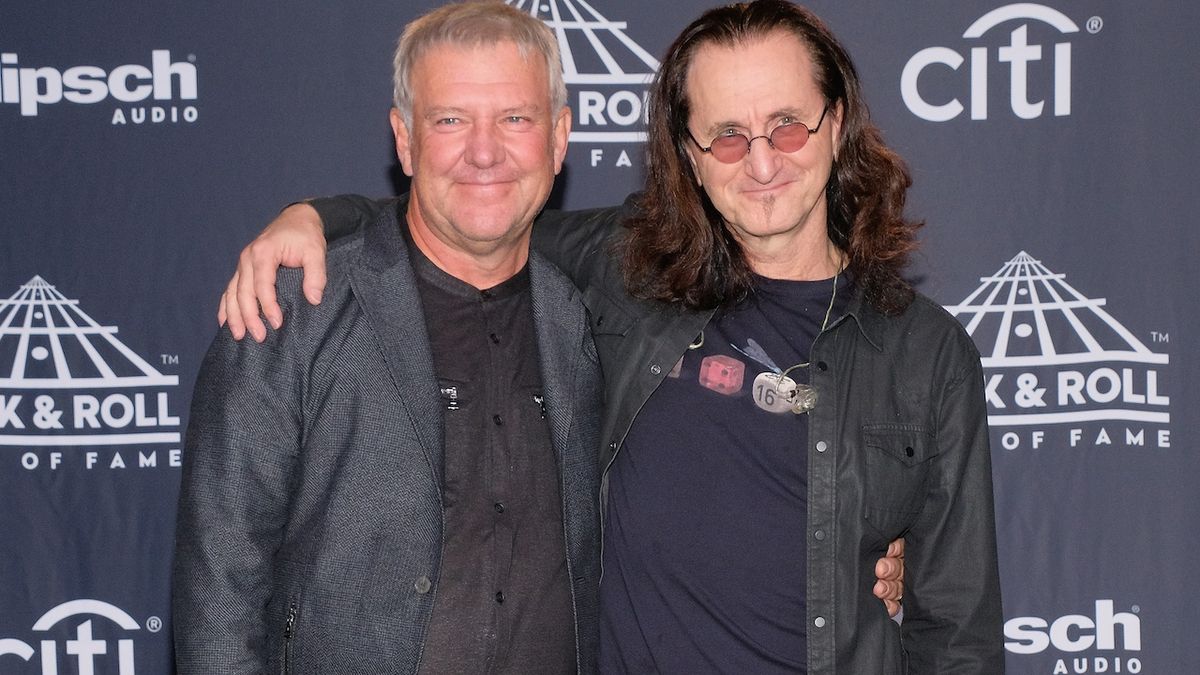 Geddy Lee on how playing the Taylor Hawkins tribute concerts helped ...