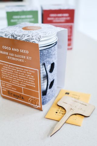 A Coco & Seed mason jar kit