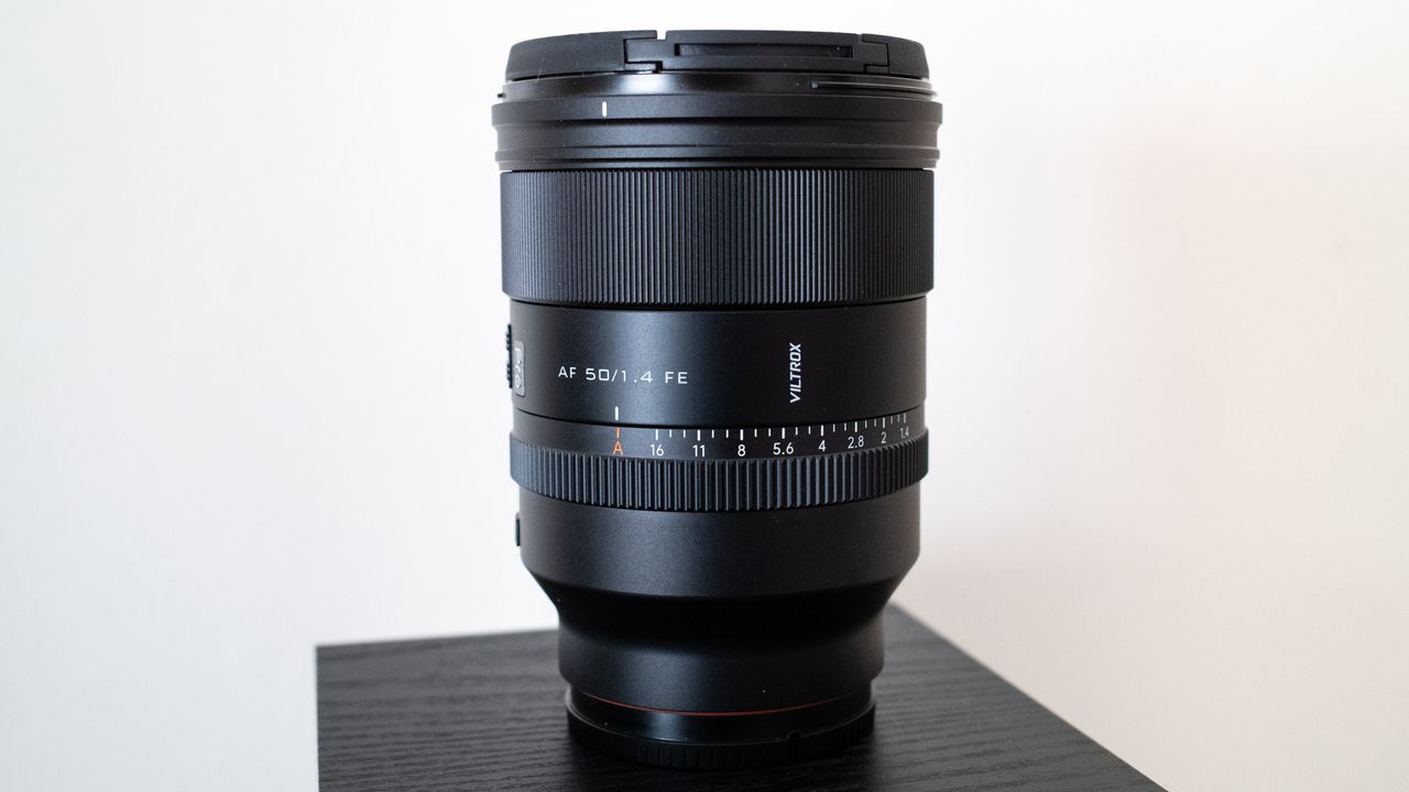 Viltrox AF 50mm f/1.4 Pro FE standing showing the manual aperture ring