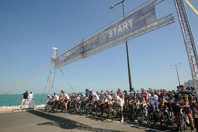 The peloton awaits the start of stage 3 at the Tour of Qatar.
